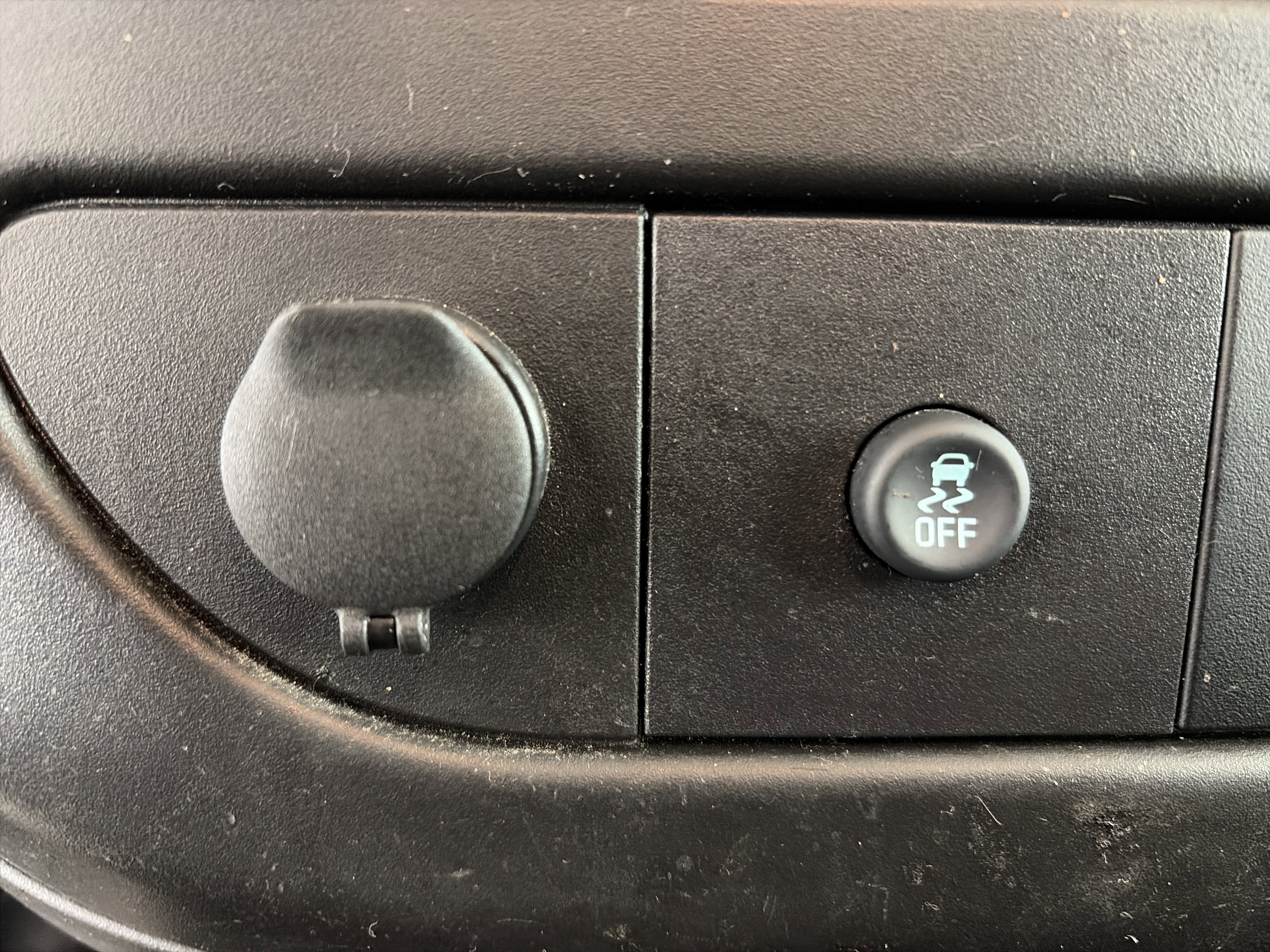 Used 2021 Chevrolet Express 2500 w/ Driver Convenience Package image 20