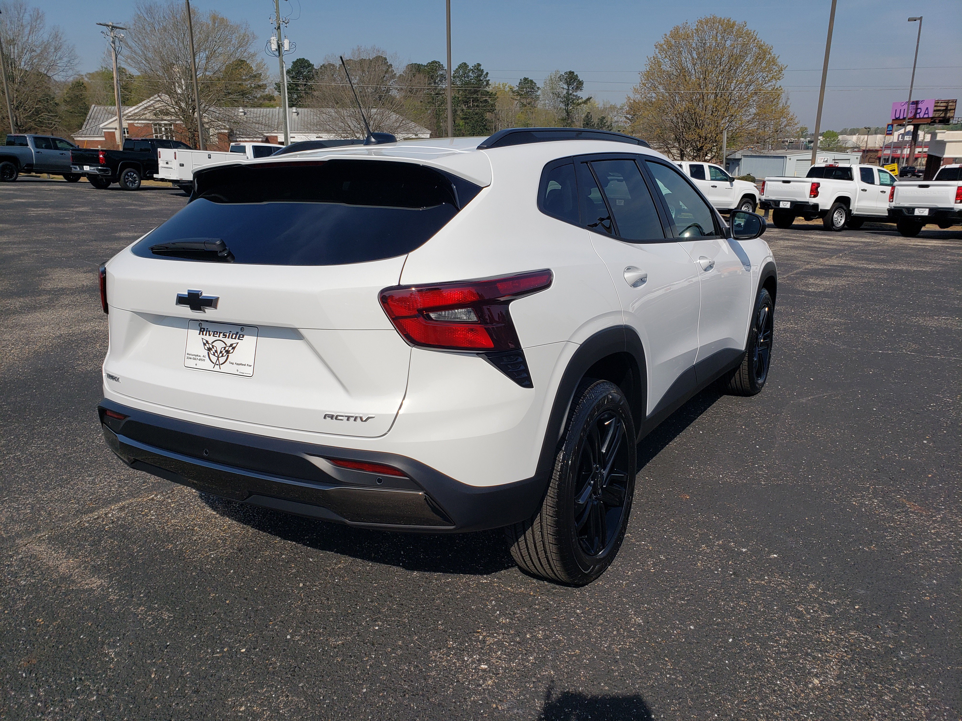 New 2026 Chevrolet Trax ACTIV image 3