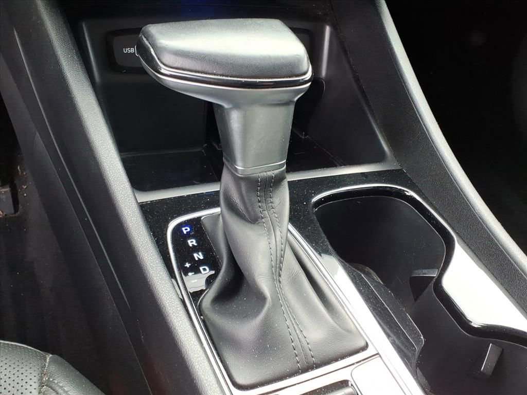 Used 2022 Hyundai Santa Cruz Limited image 14