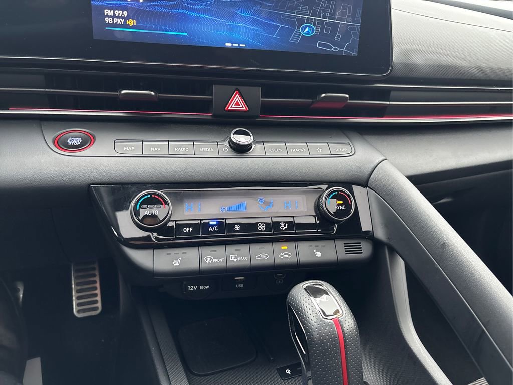 Certified 2024 Hyundai Elantra N Line image 30