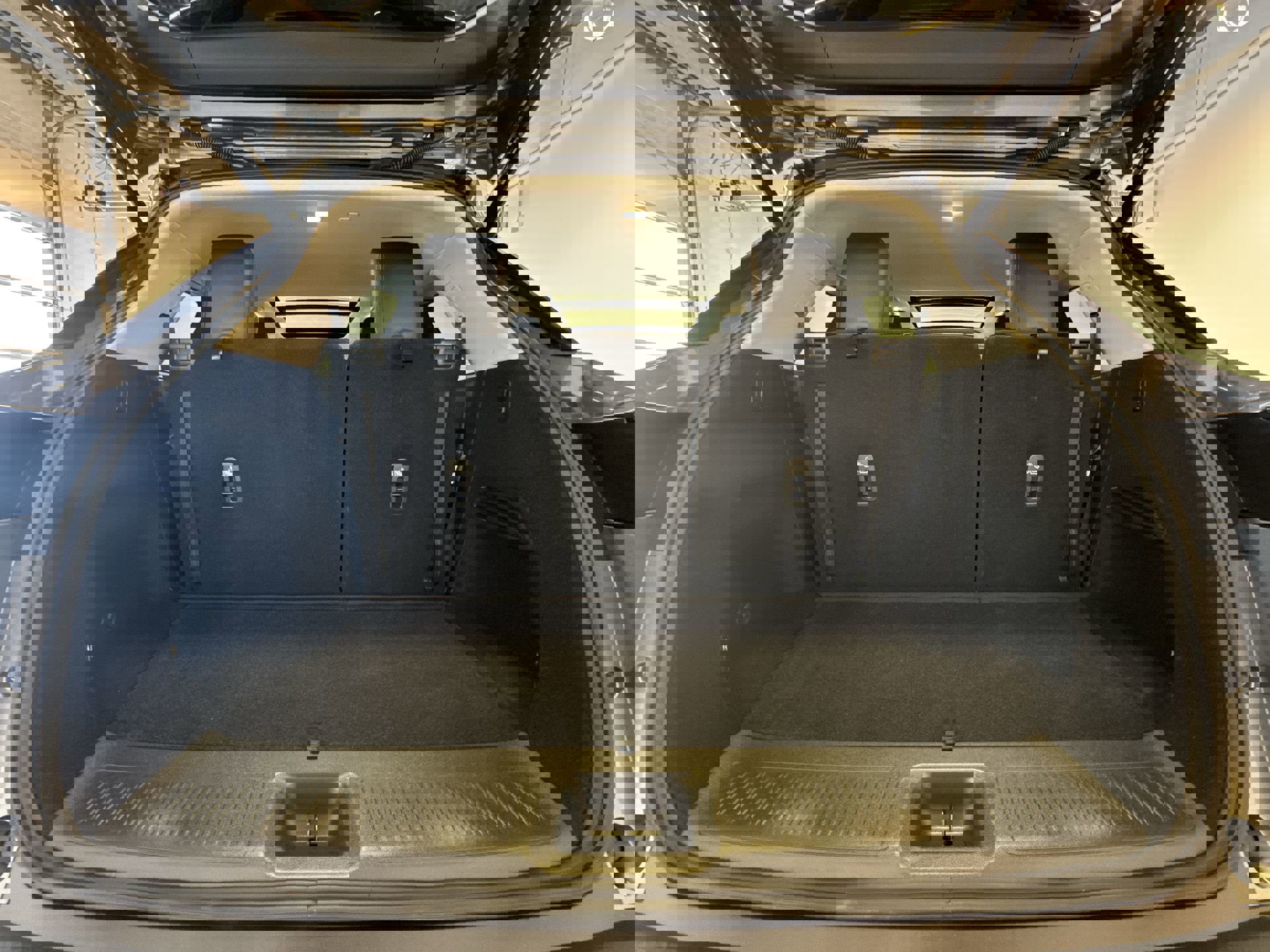 Certified 2025 INFINITI QX60 Luxe image 25