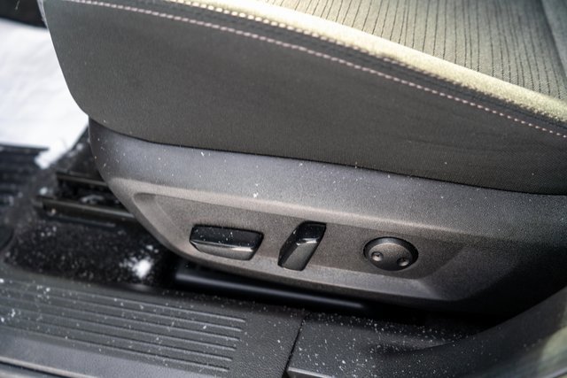 Used 2023 Nissan Rogue SV image 19