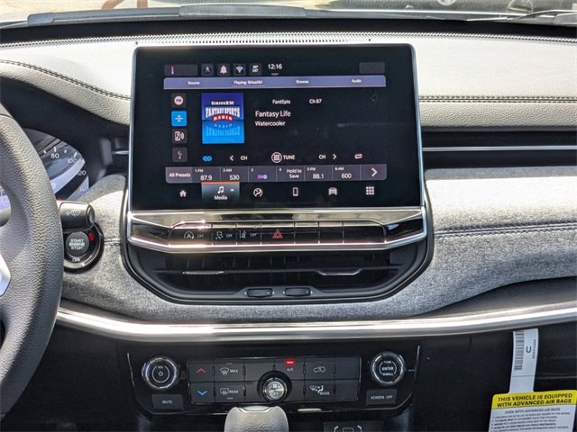 New 2024 Jeep Compass Sport image 19