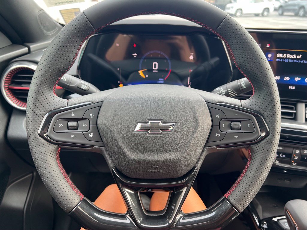 New 2026 Chevrolet Trax RS w/ Sunroof Package FWD image 16