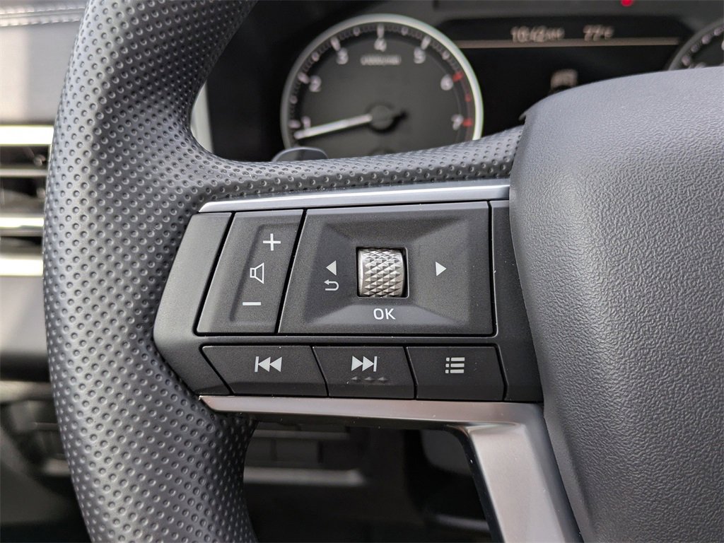 New 2025 Mitsubishi Outlander ES image 24