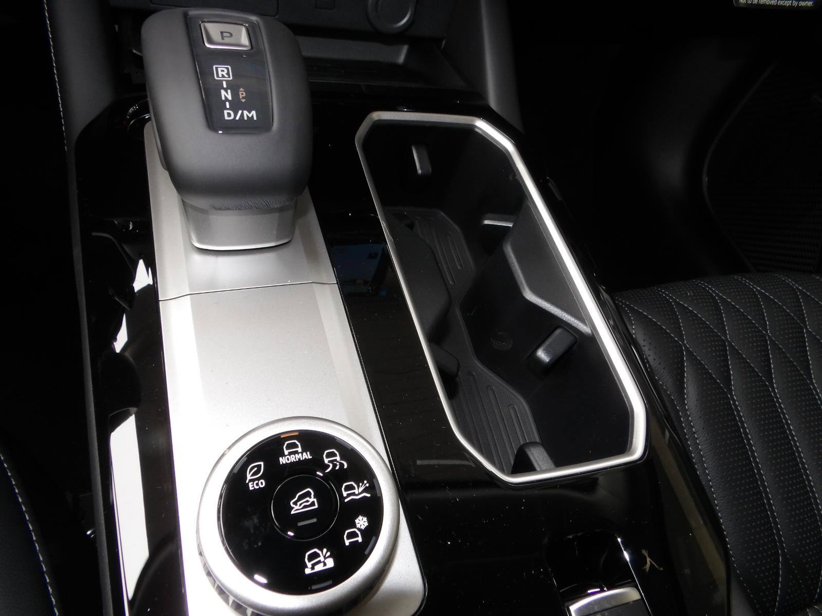 New 2026 Mitsubishi Outlander SEL AWD/4WD image 24