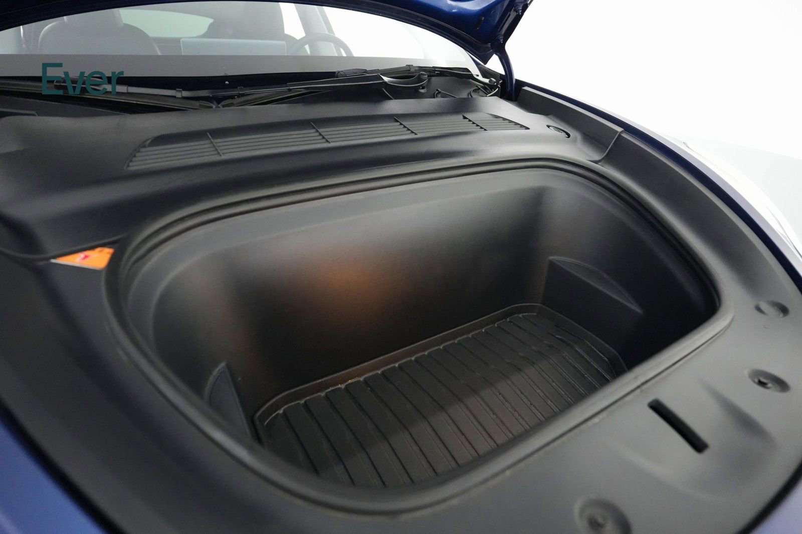 Used 2022 Tesla Model Y Long Range image 22