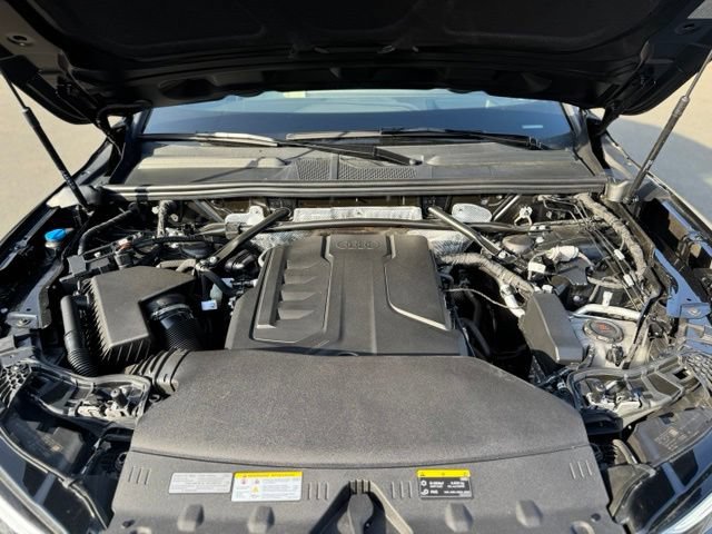 Certified 2025 Audi Q5 Premium Plus w/ Premium Plus AWD/4WD image 30