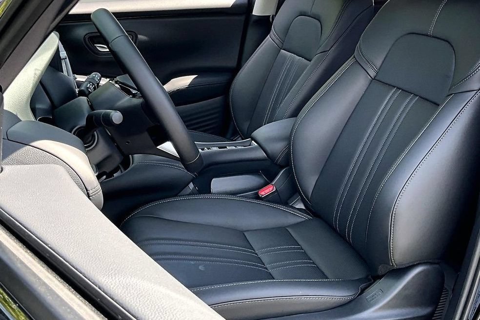 New 2027 Honda HR-V EX-L image 11