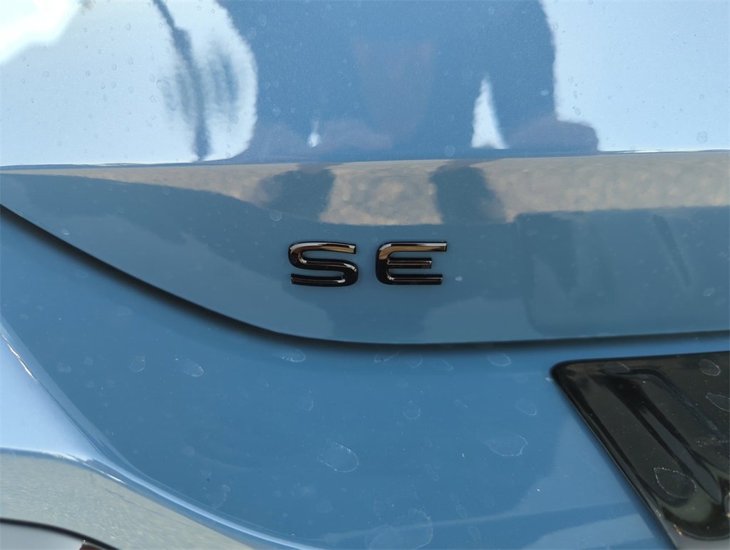 New 2026 Volkswagen Tiguan SE R-Line image 18