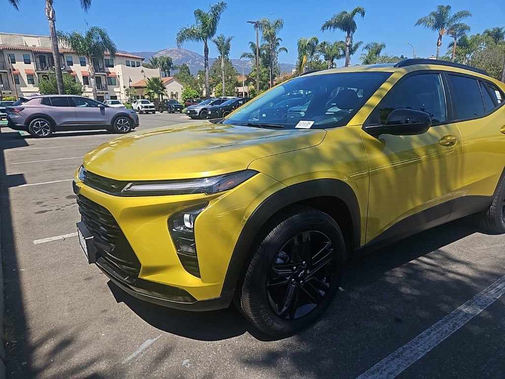 New 2025 Chevrolet Trax ACTIV w/ Driver Confidence Package image 2