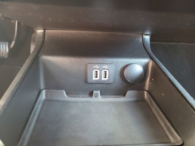 Certified 2020 Ford Fusion SE image 24