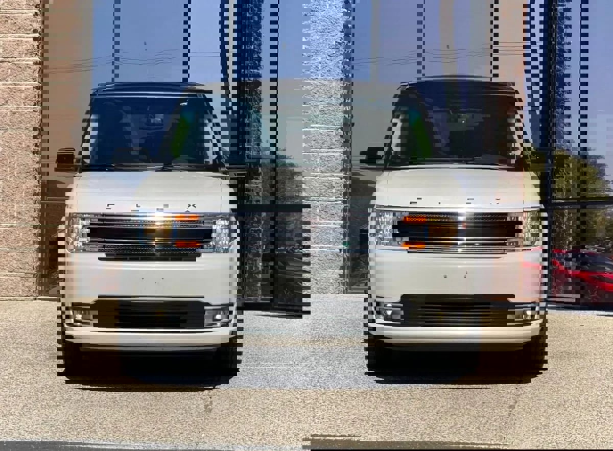 Used 2018 Ford Flex SEL w/ Equipment Group 202A image 24