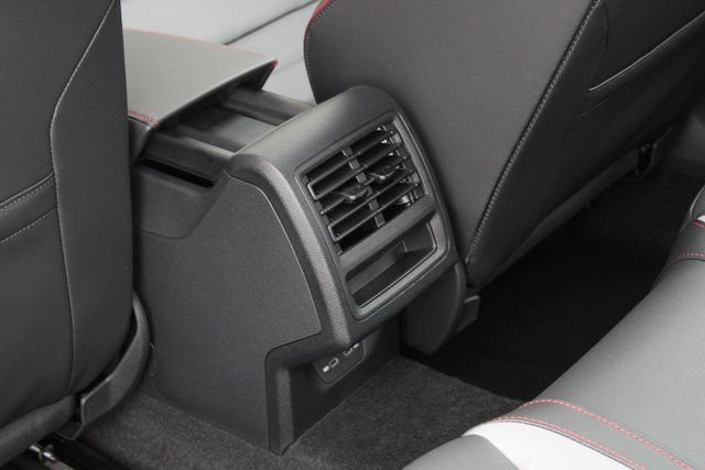 New 2026 Volkswagen GTI SE FWD image 22