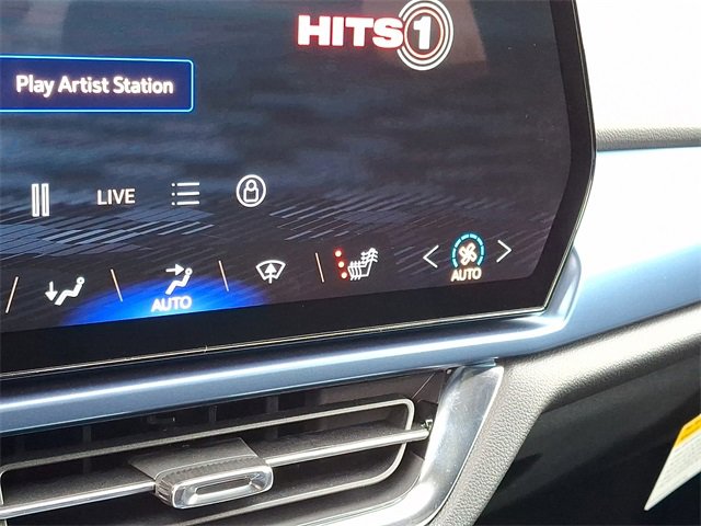 New 2026 Chevrolet Equinox EV LT image 15