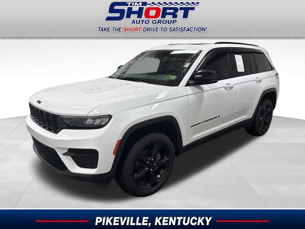 Used 2023 Jeep Grand Cherokee Altitude