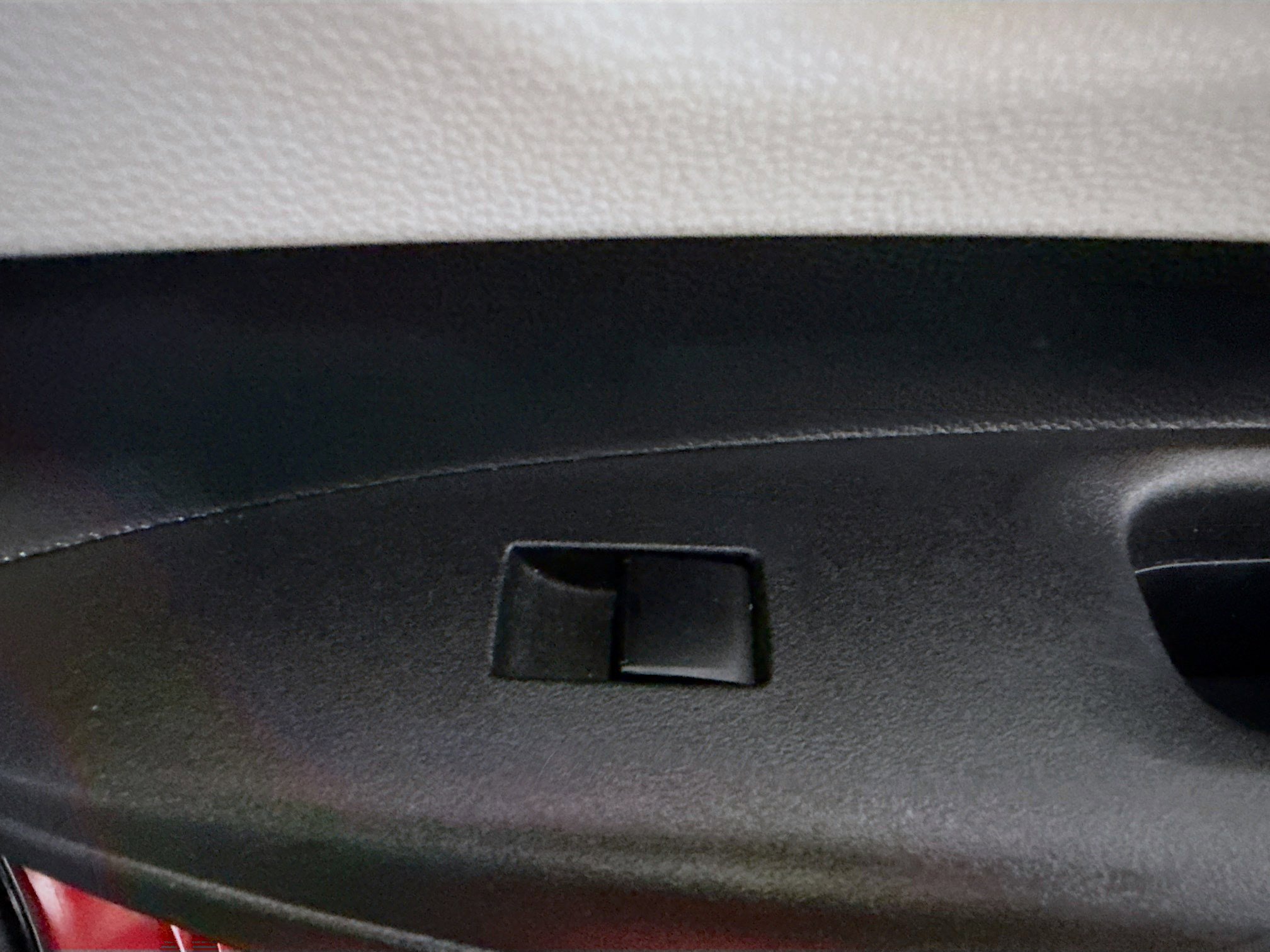 Used 2021 Toyota Corolla SE image 30