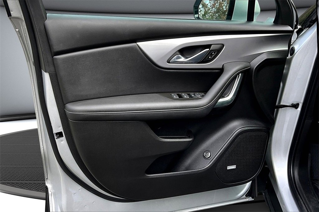 Used 2022 Chevrolet Blazer LT w/ Sound & Technology Package image 17