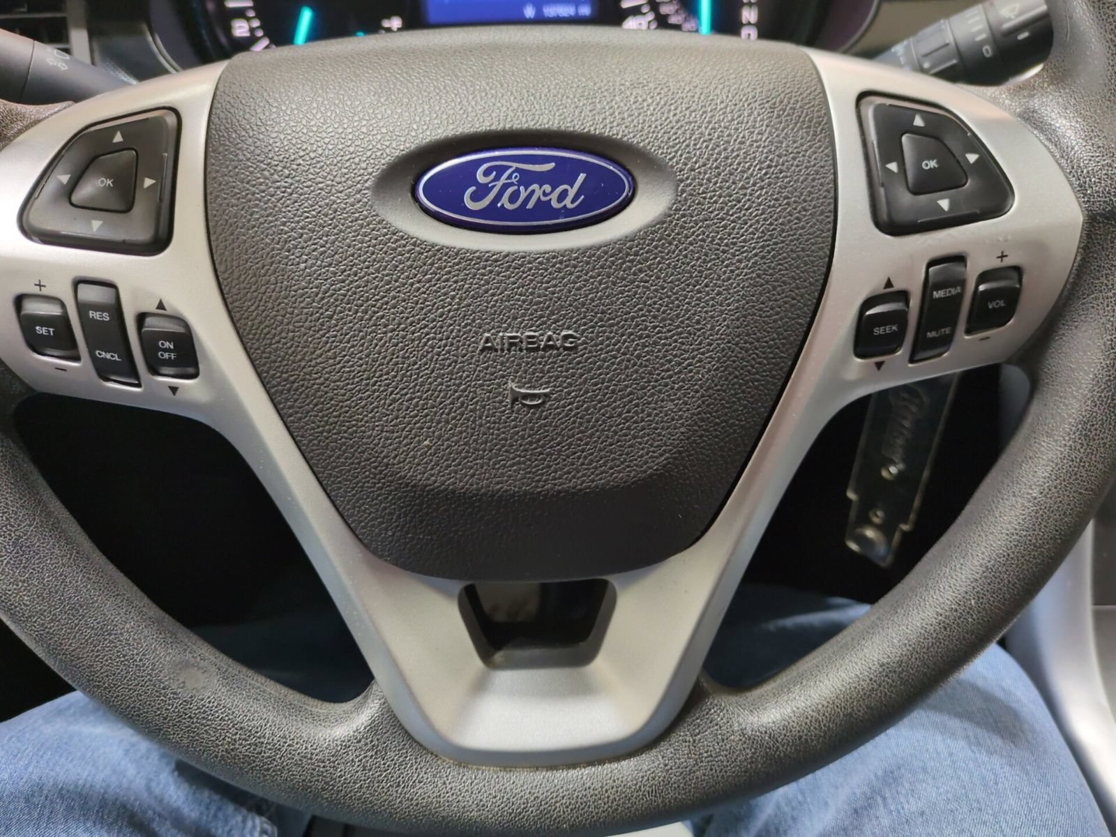 Used 2012 Ford Edge SE FWD image 18