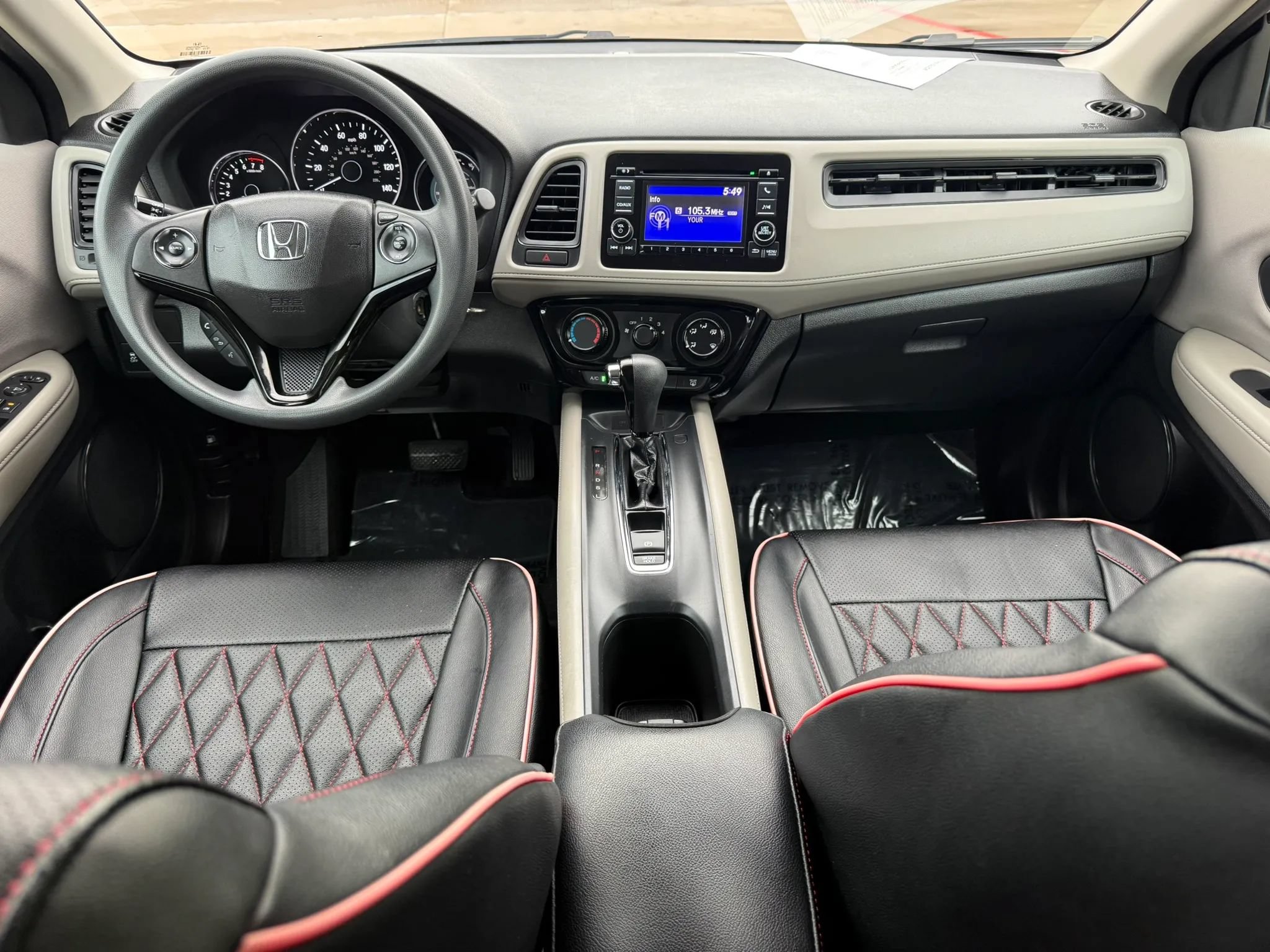 Used 2016 Honda HR-V LX image 11
