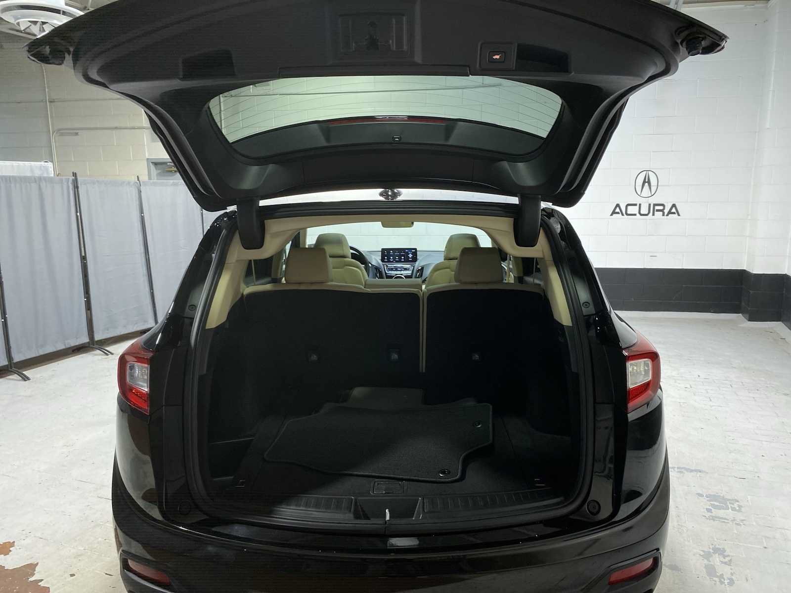Certified 2024 Acura RDX SH-AWD image 19