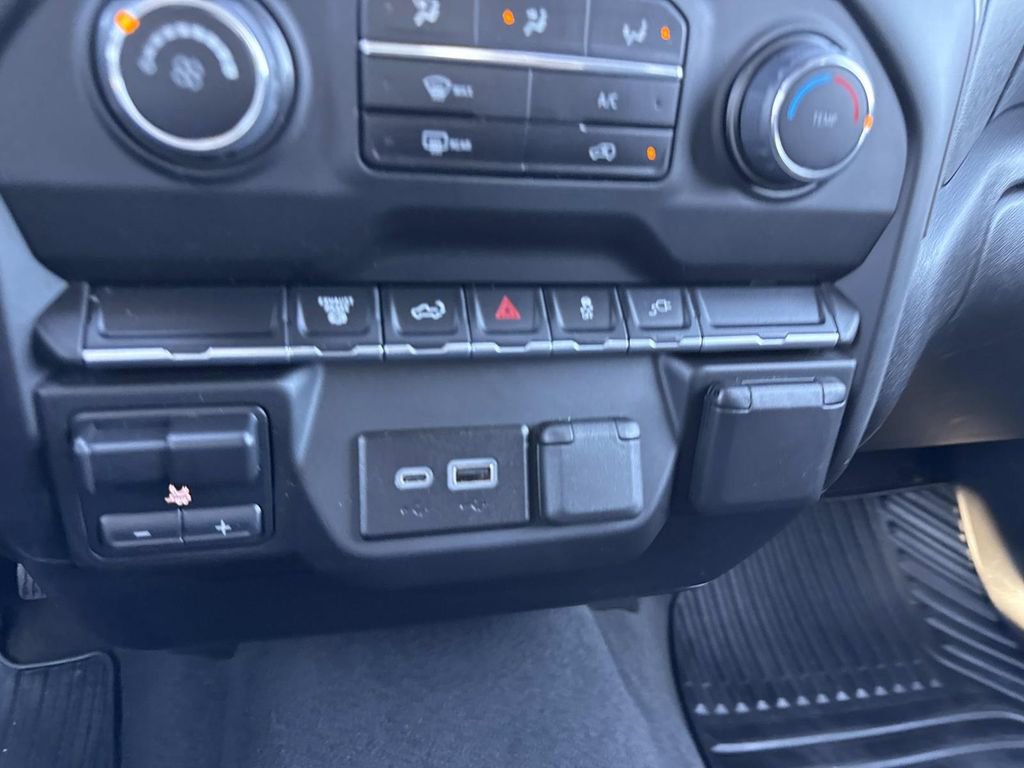 Used 2023 Chevrolet Silverado 2500 Custom w/ Custom Value Package image 27