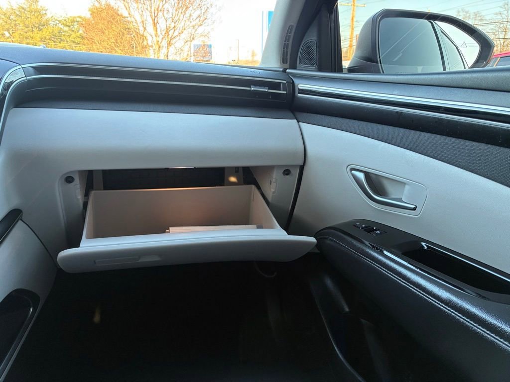 Used 2023 Hyundai Tucson Limited image 37