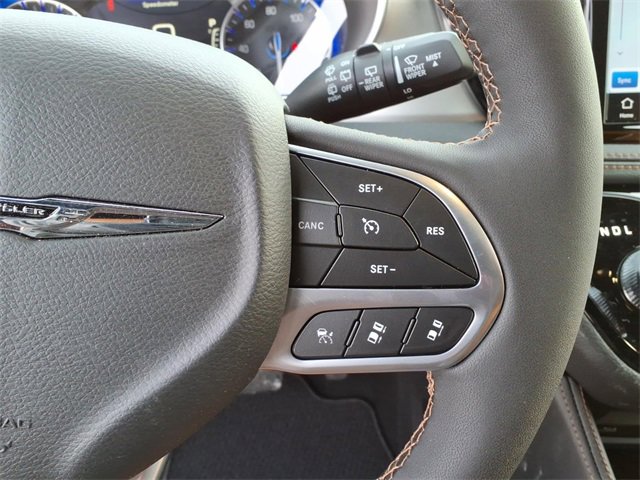 New 2026 Chrysler Pacifica Pinnacle image 20