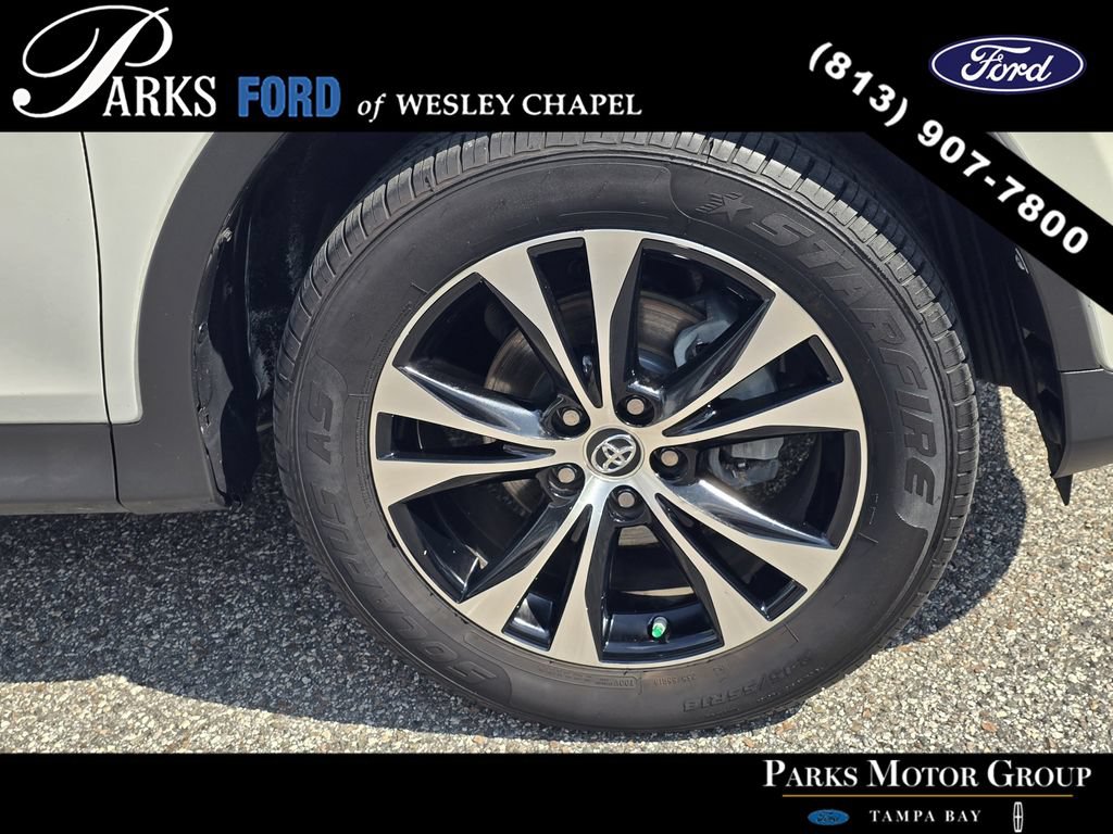 Used 2015 Toyota RAV4 Limited FWD image 33