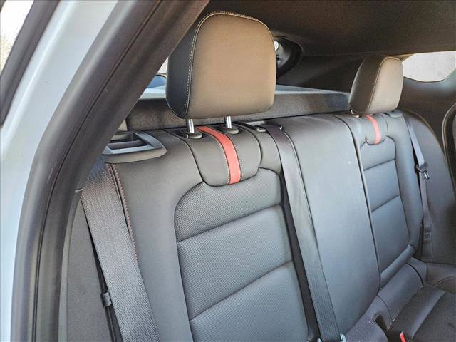 Used 2024 Chevrolet Trax RS w/ Sunroof Package image 21