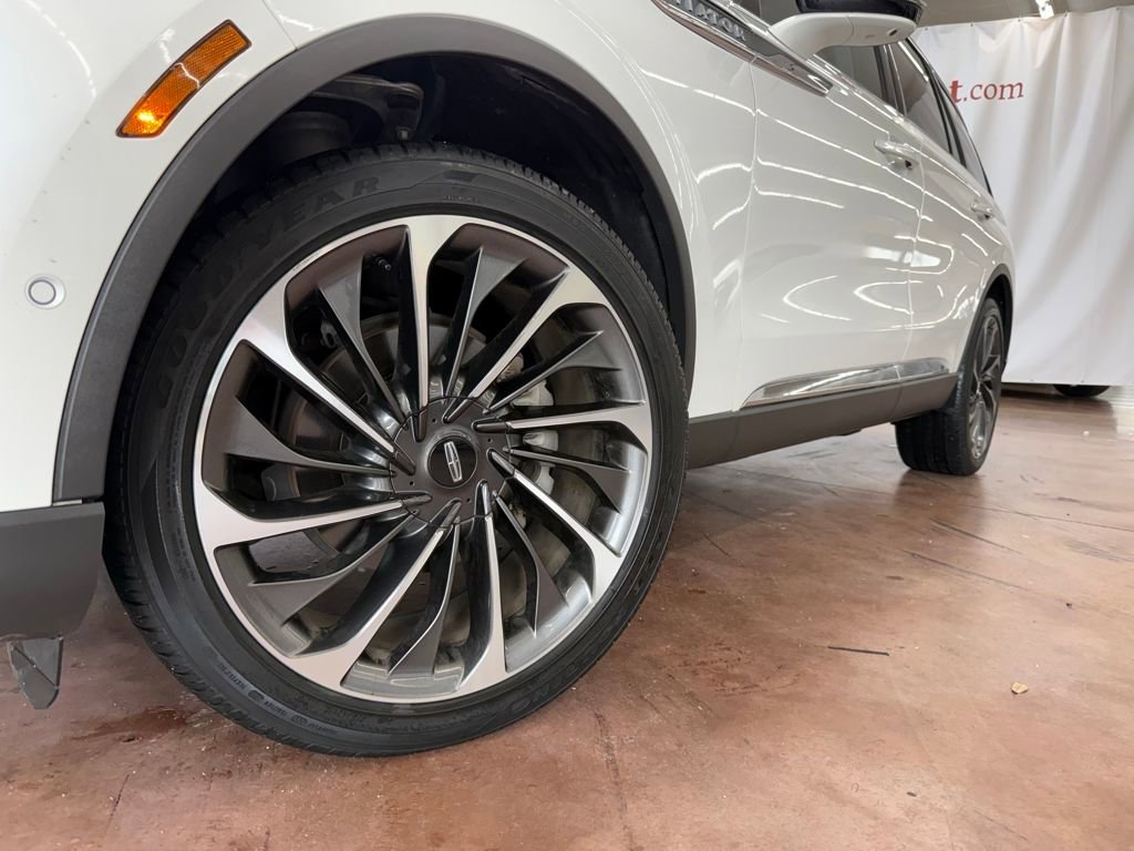 Used 2021 Lincoln Aviator Reserve w/ Equipment Group 202A image 27