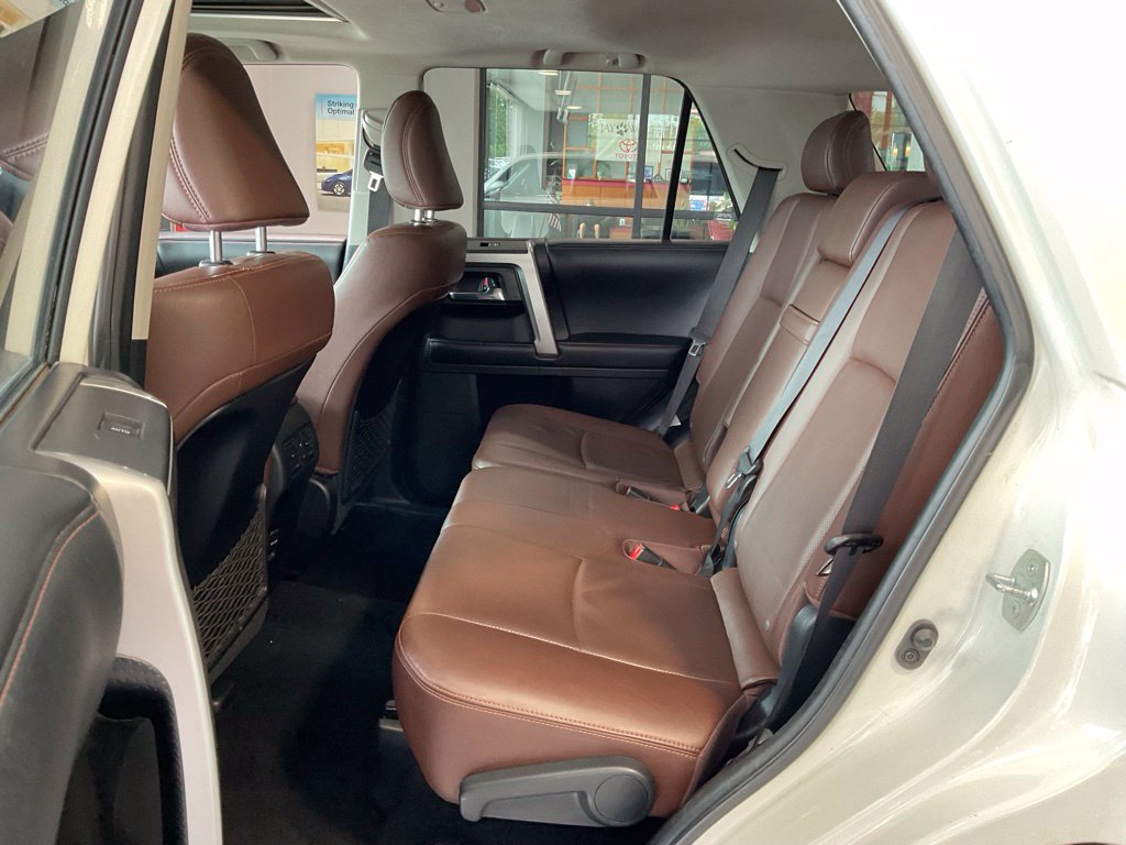 Used 2019 Toyota 4Runner Limited AWD/4WD image 22