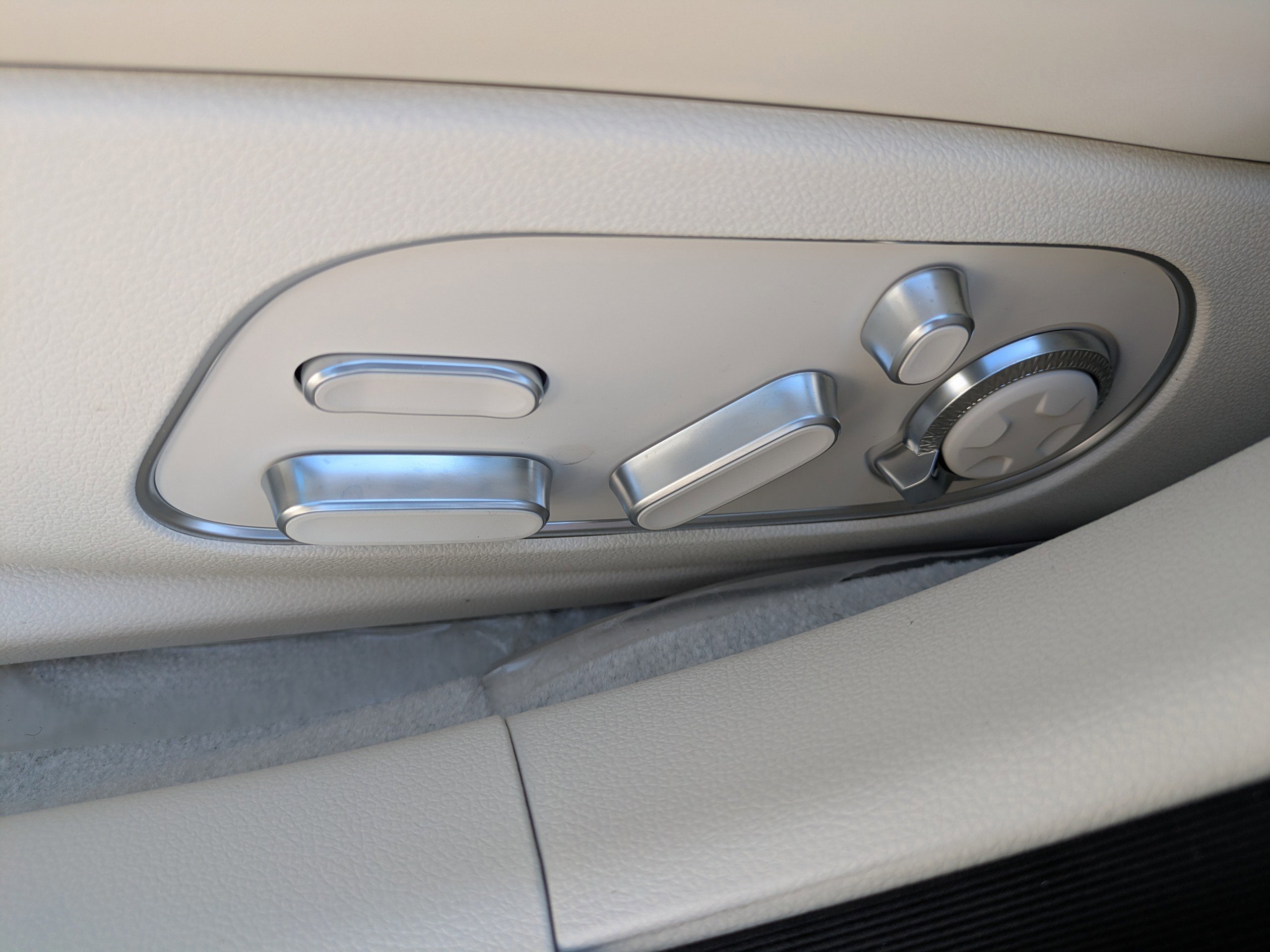 New 2026 Genesis G90 3.5T AWD/4WD image 15