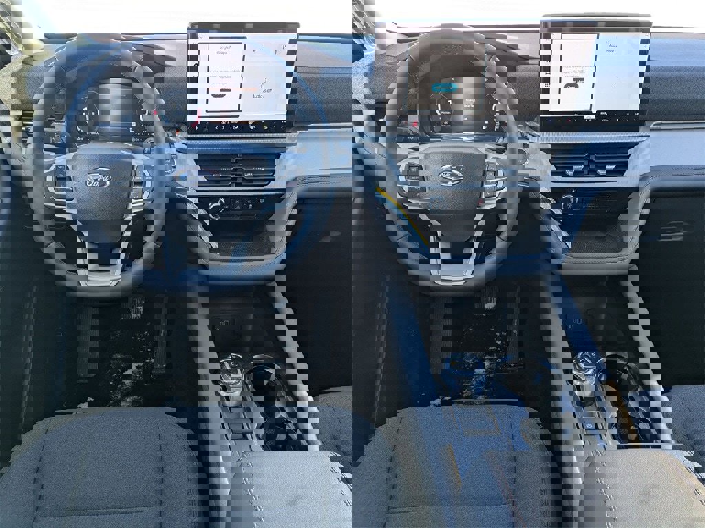 New 2026 Ford Explorer Active image 17