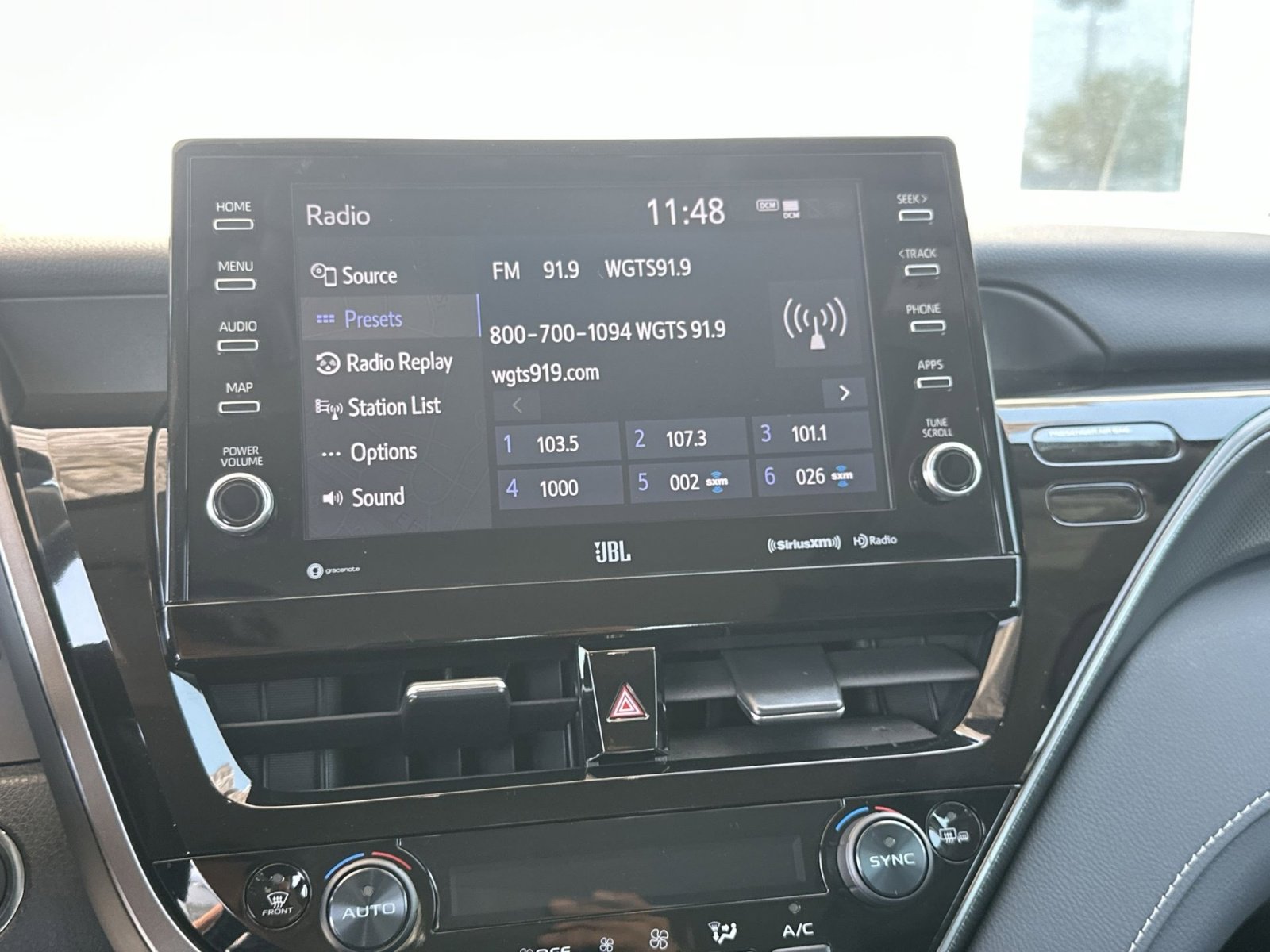 Used 2024 Toyota Camry XSE w/ Navigation Package FWD image 26