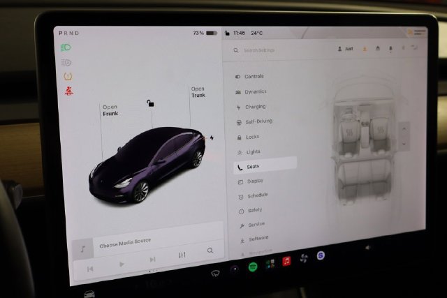 Used 2020 Tesla Model 3 Standard Range Plus RWD image 35