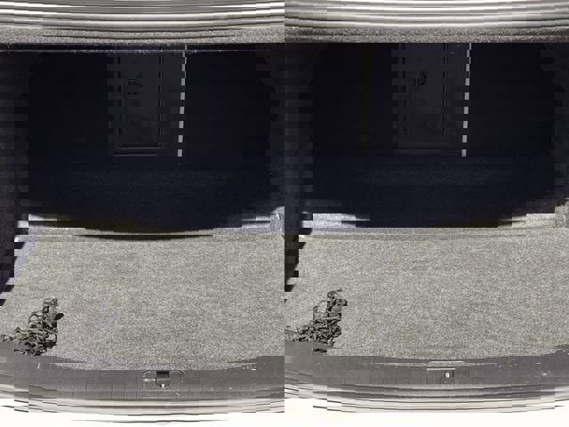 Used 2013 Cadillac XTS Premium image 30