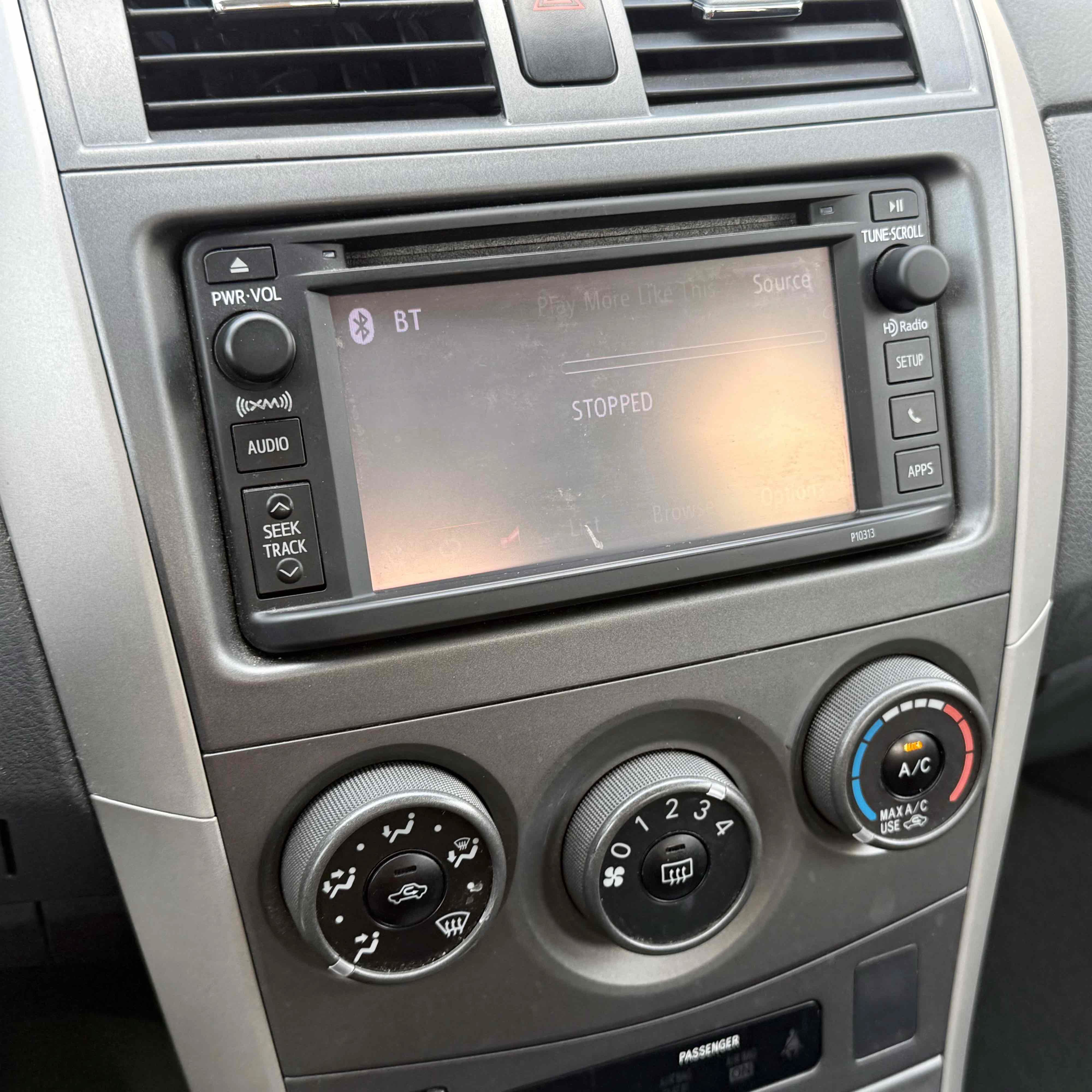 Used 2012 Toyota Corolla S FWD image 23