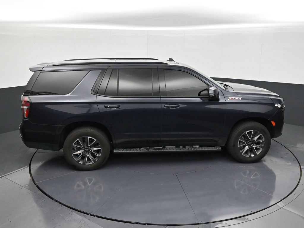Used 2023 Chevrolet Tahoe Z71 w/ Luxury Package AWD/4WD image 18