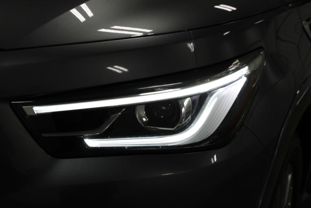 Used 2018 INFINITI QX80 4WD w/ Driver Assistance Package image 14