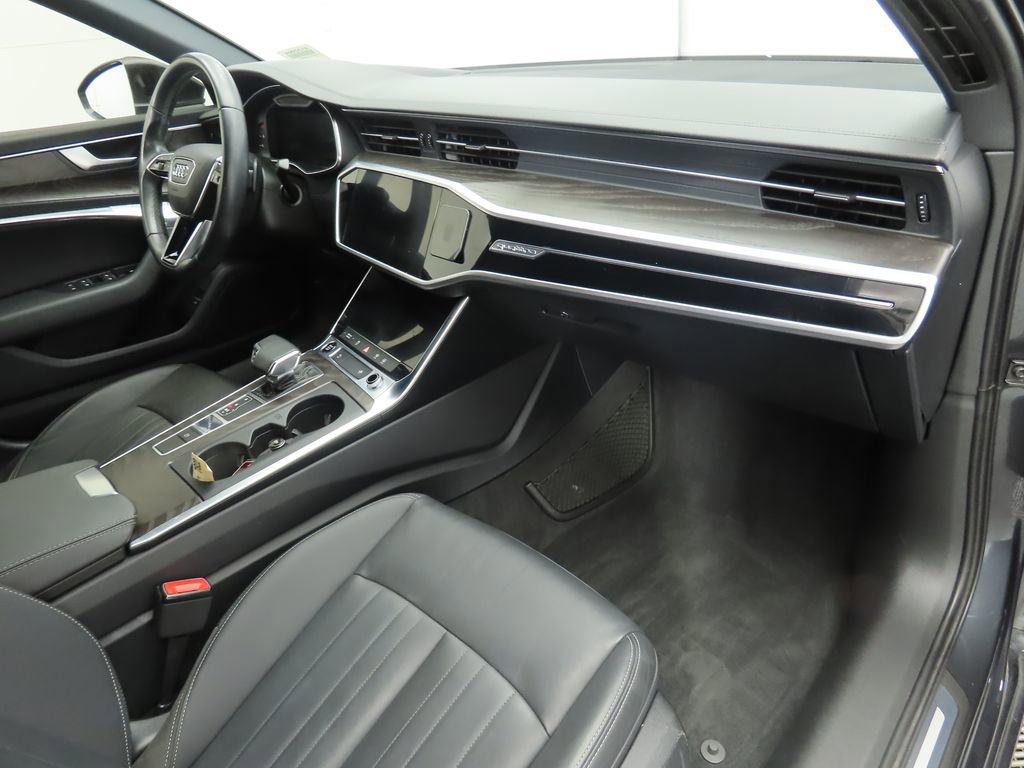 Used 2022 Audi A6 2.0T Premium w/ Convenience Package image 16