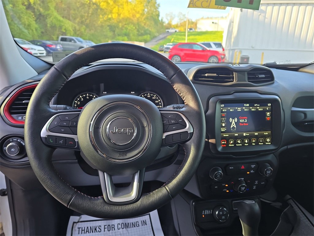 Used 2023 Jeep Renegade Trailhawk w/ Trailhawk Elite Group image 15