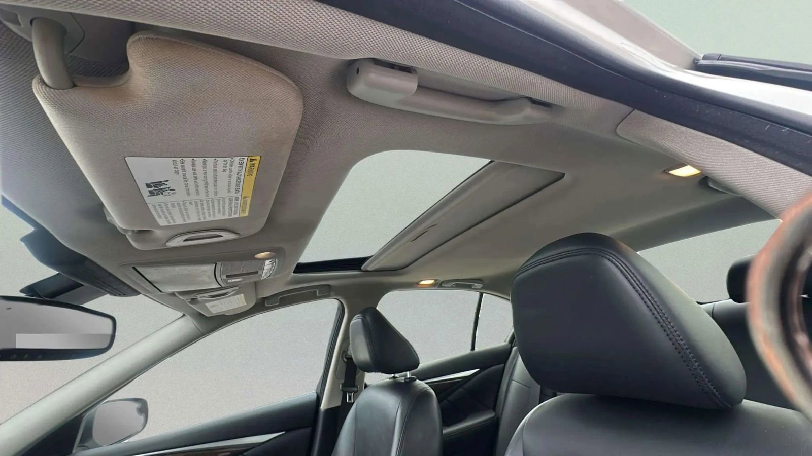 Used 2019 INFINITI Q50 Luxe w/ Essential Package (3.0T Luxe) AWD/4WD image 21