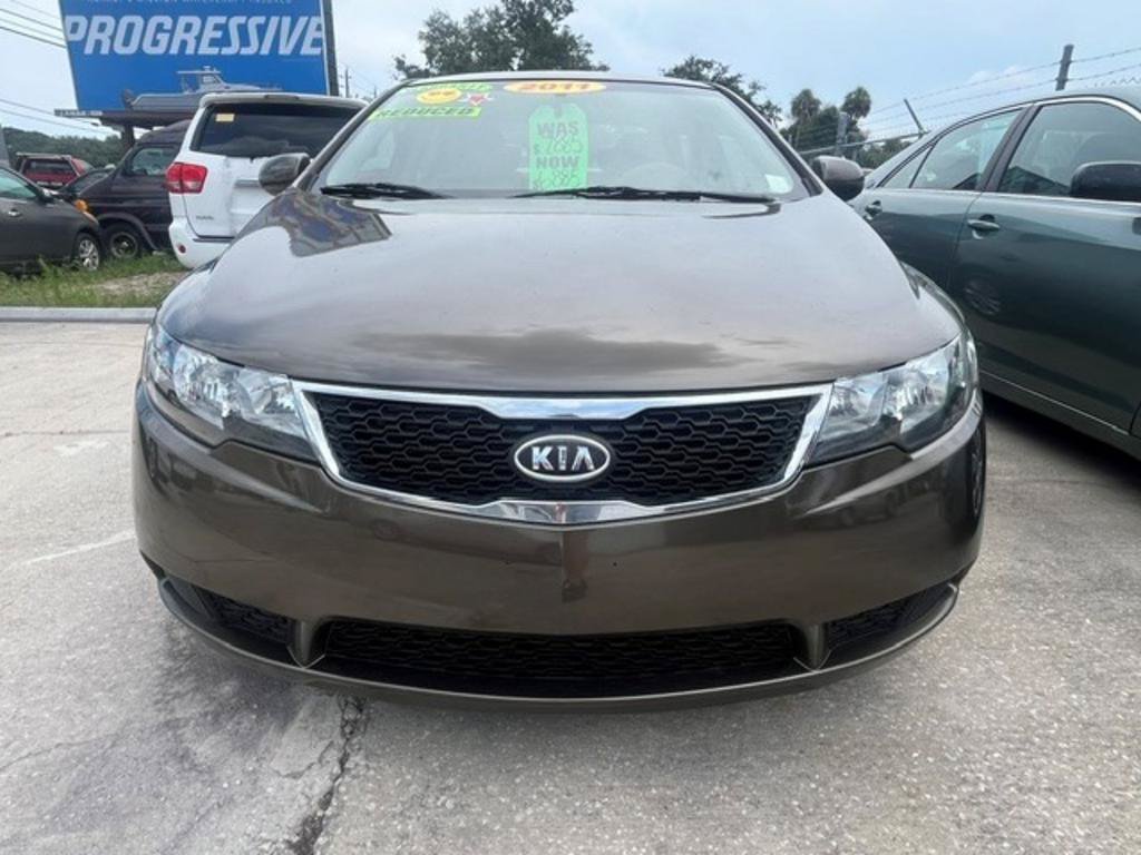 Used 2011 Kia Forte EX FWD image 2