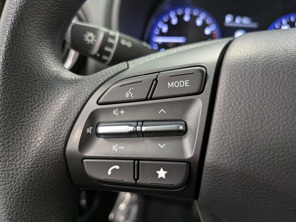 Certified 2023 Hyundai Kona SE AWD/4WD image 16