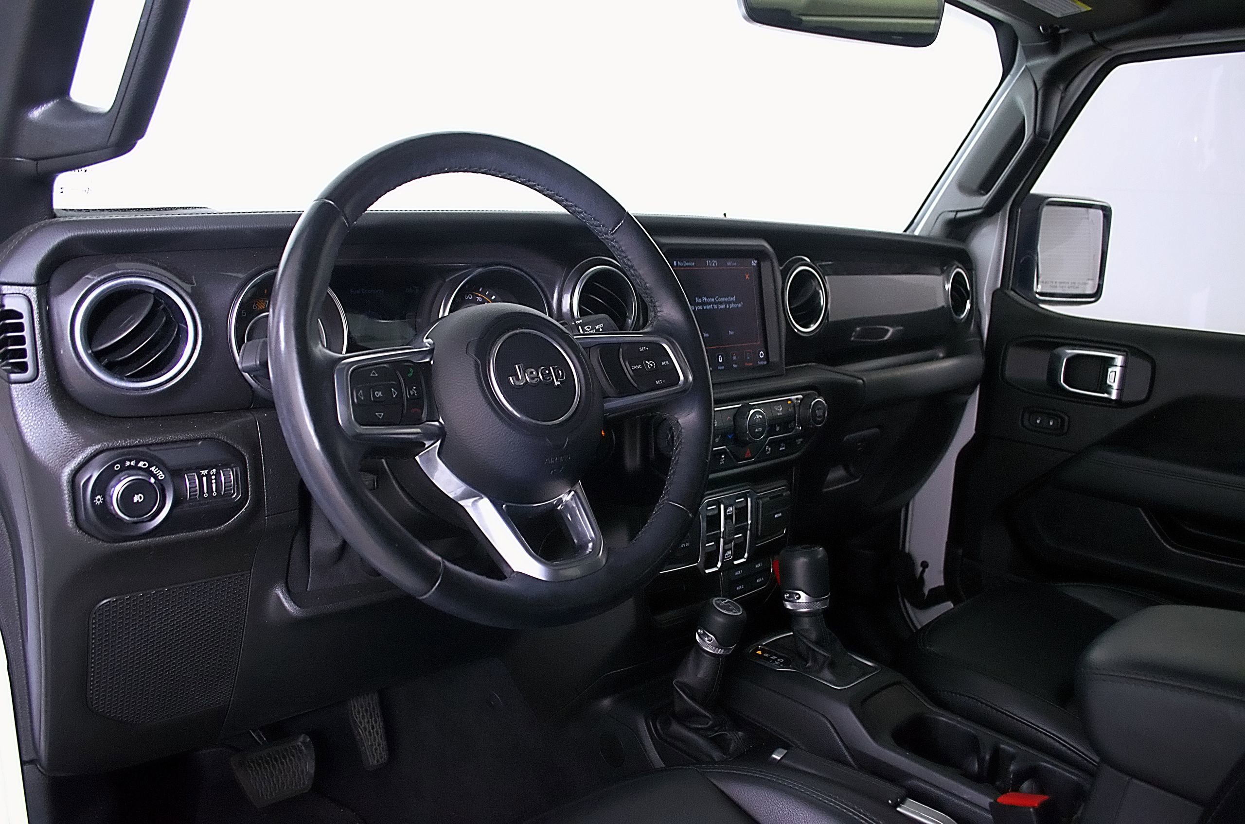 Used 2021 Jeep Wrangler Unlimited Sahara AWD/4WD image 12