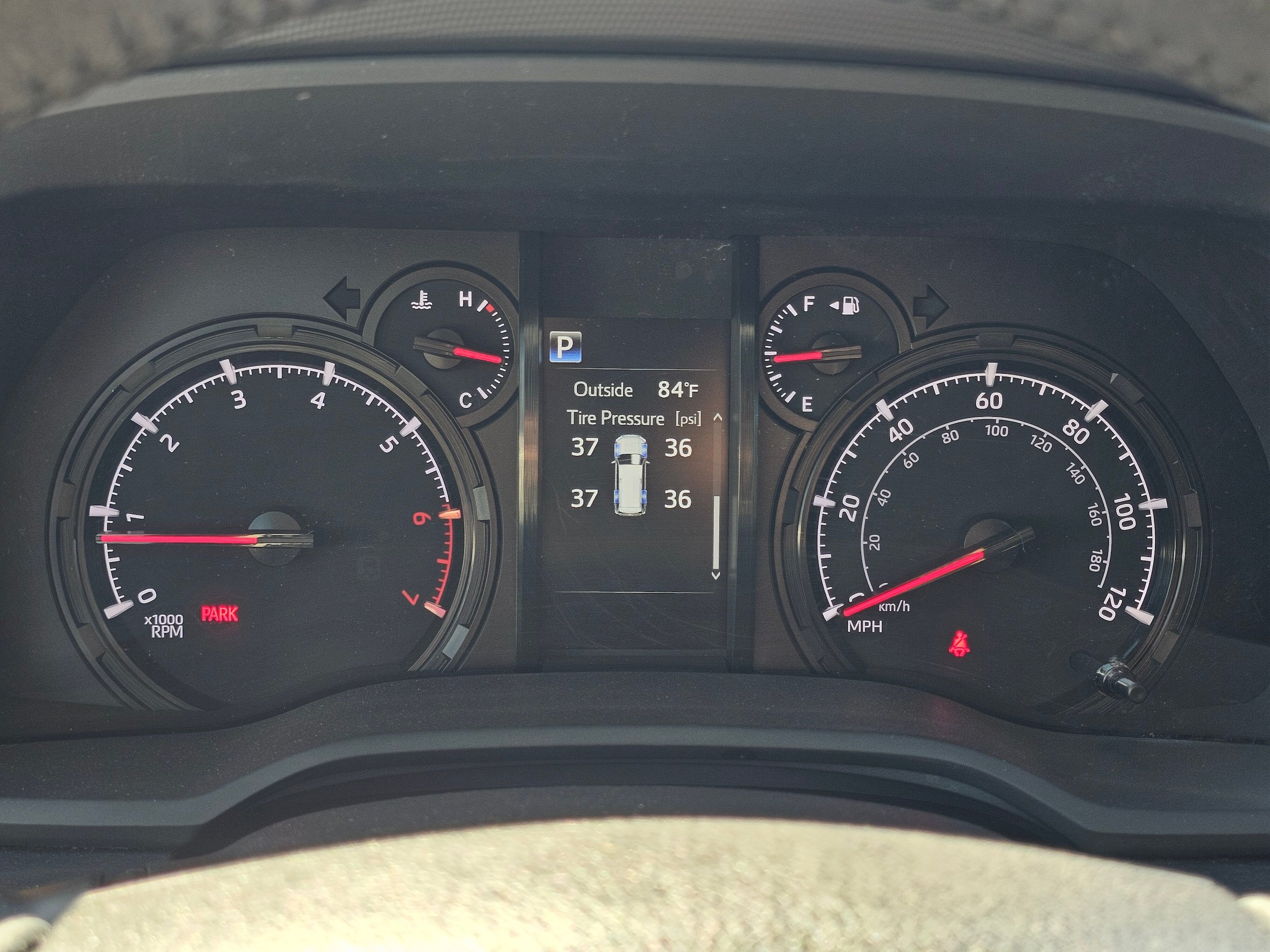 Used 2022 Toyota 4Runner SR5 AWD/4WD image 27
