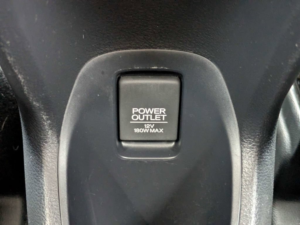 Used 2017 Honda HR-V EX-L image 18
