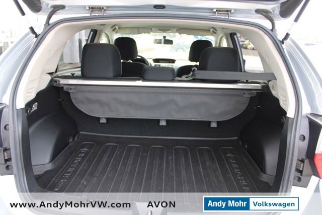 Used 2017 Subaru Crosstrek 2.0i Premium image 11