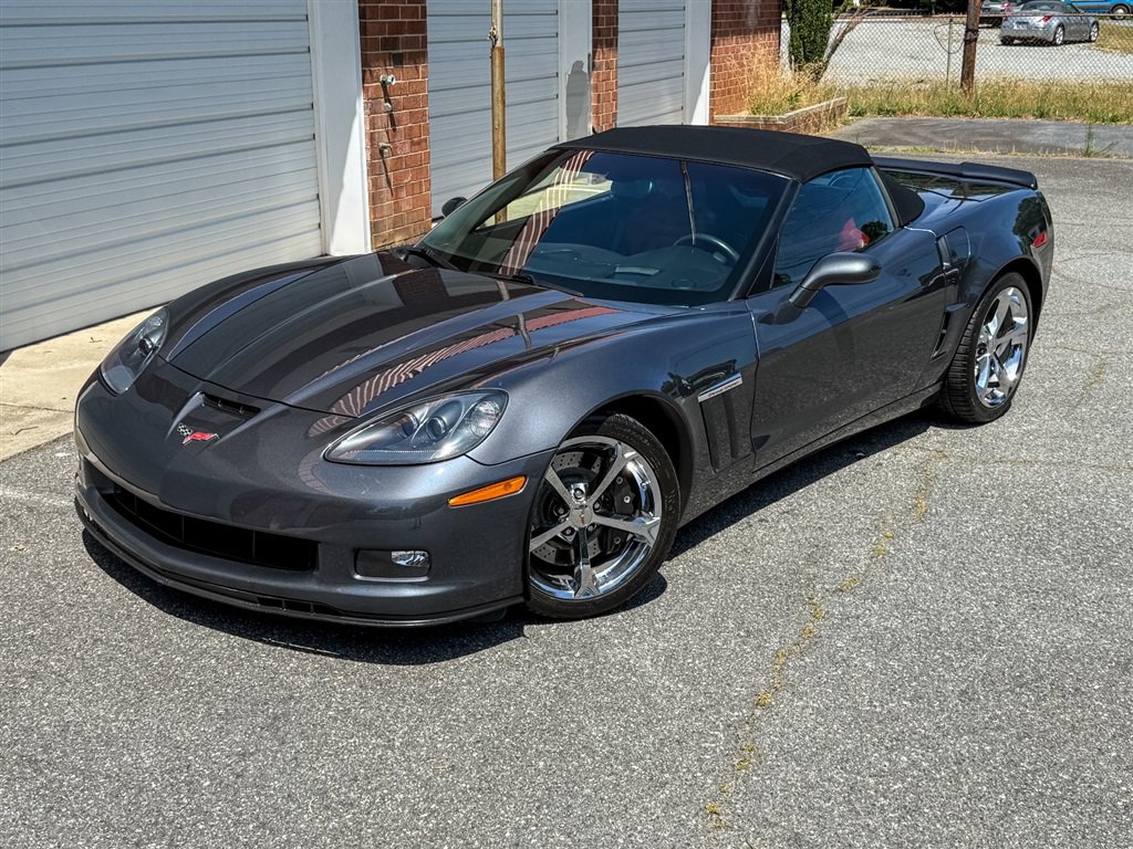 Used 2012 Chevrolet Corvette Grand Sport w/ 3LT Preferred Equipment Group RWD image 3